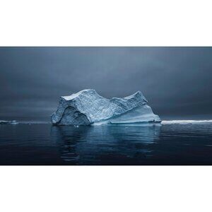 Greenland Lone Iceberg - 6x9" - Color Photograph